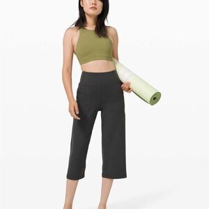 Lululemon high rise wide leg pants graphite grey size 4